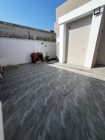 A Venda Vivenda V3 com anexo, na Urbanização Boa Vida, Via Expressa.