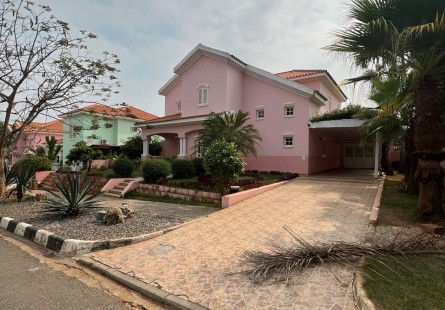 Anúncio Vivenda V3 com anexo e piscina, no condomínio Cajueiro, Talatona