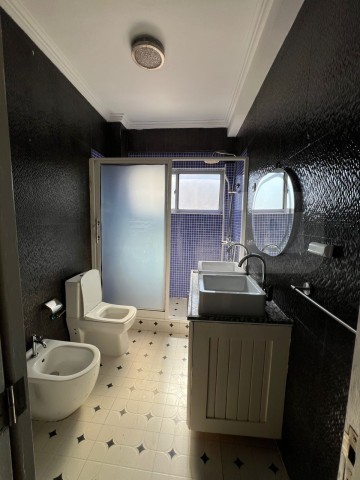 A Venda Arrendar Apartamento T3 No Maculusso