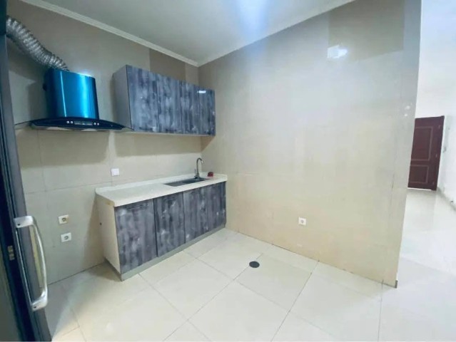 A Venda ARRENDAMENTO APARTAMENTO T2 DUPLEX MORRO BENTO