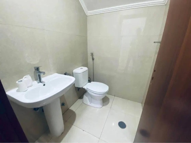 A Venda ARRENDAMENTO APARTAMENTO T2 DUPLEX MORRO BENTO